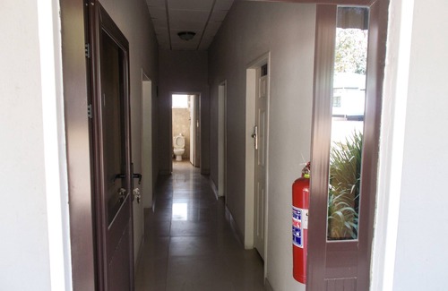 Lusaka Cabina | Acamms Lodge Roma