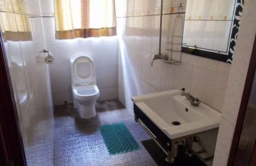 Lusaka Cabina | Acamms Lodge Roma