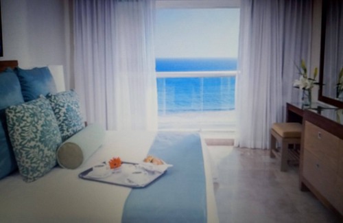 Playa Diamante Complejo | Acapulco Vidanta Mayan Palace Two Bedroom Suite Sleeps 8, 2 Bedrooms 2 Bathrooms
