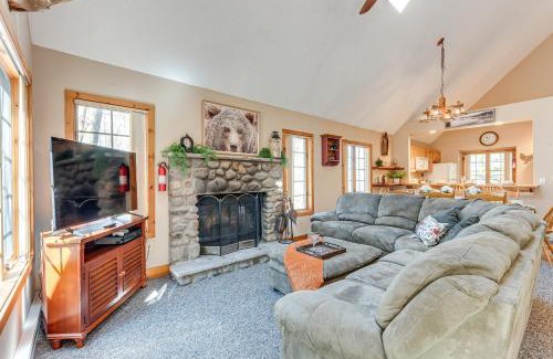 White Haven Casa | Access to Jack Frost Ski Resort Home with Hot Tub