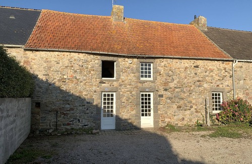 Les Pieux Casa | ACCESS TO THE SEA - SCIOTOT - LA PETITE MAISON