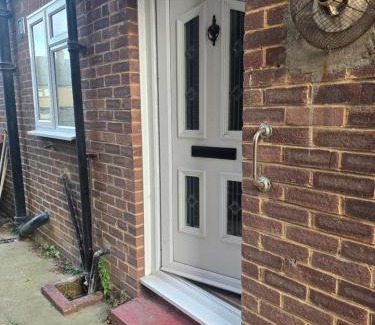 Cranham Apartamento | Accessible Flat Greater London