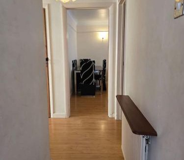 Cranham Apartamento | Accessible Flat Greater London