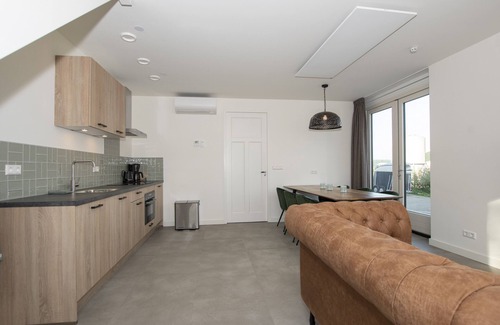 Leidschendam Apartamento | Accommodation 5: Spacious and luxurious 6-person apartment