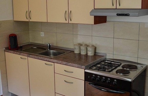 Cove Tri Zala (Zrnovo) Casa | Accommodation Drasko