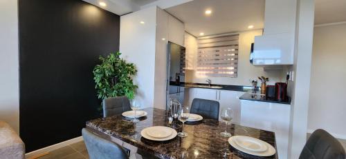 Durban Point Apartamento | Accommodation Front - Charming 2 Sleeper in Point Waterfront