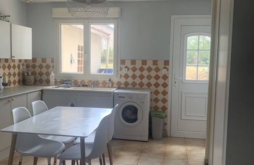 Bazens Casa | Accommodation in stone house with swimming pool in the countryside