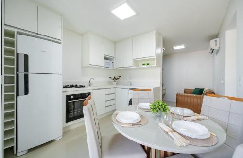 Tabuleiro dos Oliveiras Apartamento | Achei Itapema 3 Quartos + Piscina e vista linda