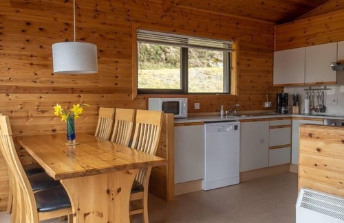 Lewiston Casa | Achmony Number 7 by Interhome