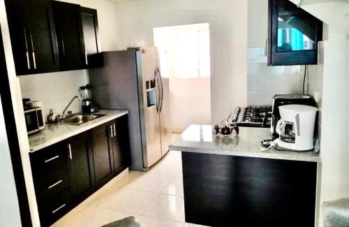 Licey al Medio Apartamento | Acogedor apartment , seguridad las 24 horas , Cibao International Airport 8 minutos, Centro de Santiago 10 Minutos , Tamboril la capital mundial del cigarro 10 minutos