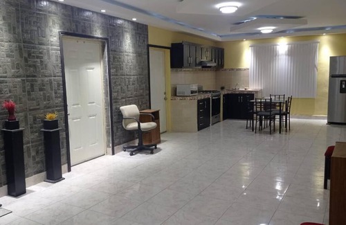Reynosa Apartamento | Acogedor departamento en el centro de la ciudad