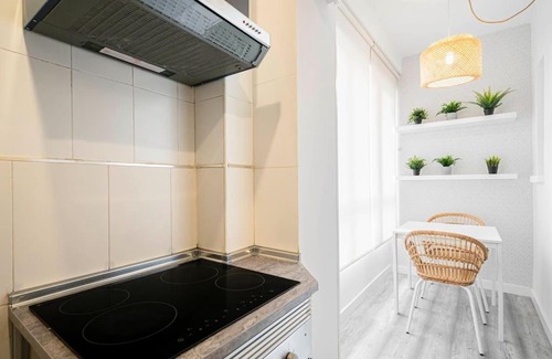 Costillares Apartamento | Acogedor estudio en Arturo Soria MD-Anderson E2