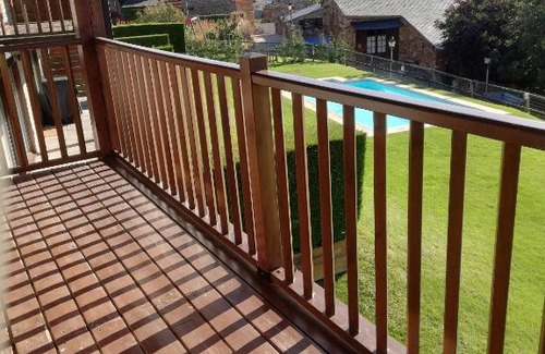 Bellver de Cerdanya Chalet De Esquí | Acogedora casa adosada con fantásticas vistas panorámicas