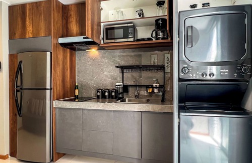 La Floresta Apartamento | Acogedora Suite Ejecutiva, Moderna y Privada en Quito