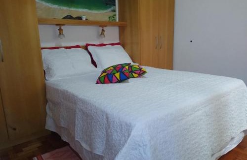 Varzea Apartamento | Aconchegante ao lado do shopping com garagem e Wifi
