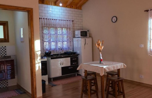 Sapucai-Mirim Apartamento | Aconchegante chale com Wi Fi em Sapucai Mirim MG