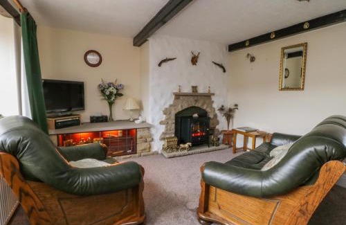 Ogden Casa | Acorn Cottage