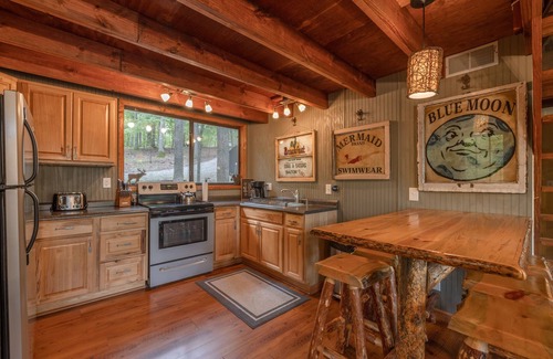 Innsbrook Chalet De Esquí | Acorn Falls by Innsbrook Vacations!