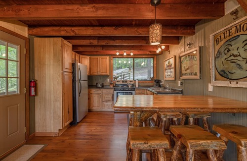 Innsbrook Chalet De Esquí | Acorn Falls by Innsbrook Vacations!