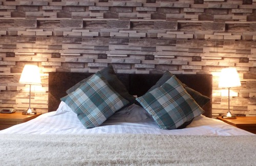 Penrith Casa | Acorn Guest House