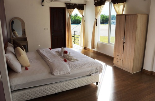 Rasdhoo Casa | Acqua Blu Rasdhoo