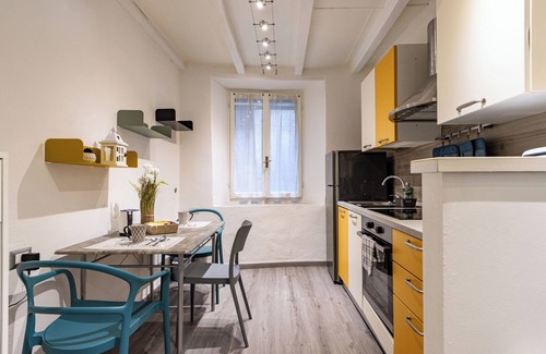 Intra Apartamento | Acquaviva Apartment - Intra - Verbania - Air conditioning and Wi-Fi