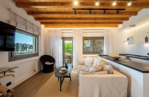 Ano Mera Apartamento | Acres Emerald Apartment
