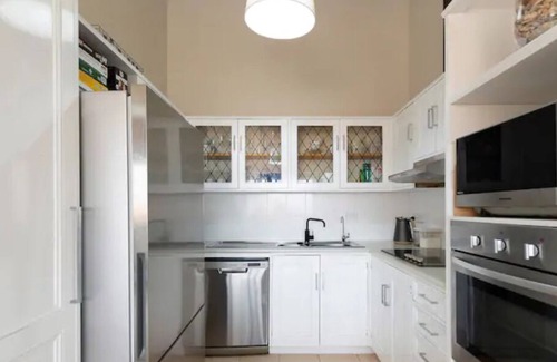 Seacliff Casa | Across THE Road From THE Most Beautiful Beach