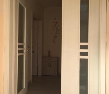 Sarvar Apartamento | Adél Apartman