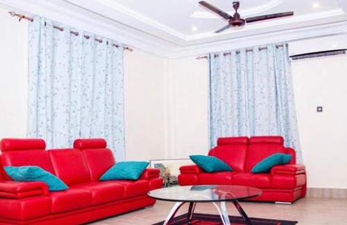 Kumasi Apartamento | AD Courts
