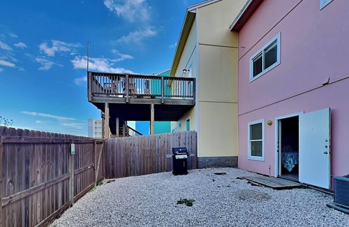 Sand Point Casa | Ad649-sol Searcher