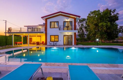 Ciftlik Villa | Ada Villa