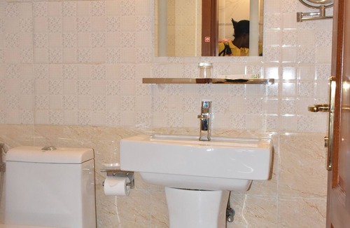 Douala Hotel | Adamaoua Grand Hotel City