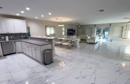 Port Isabel Casa | Adams St Channel House 3 Bedroom Home
