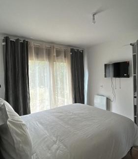 Bourgeonniere-Petit Port Apartamento | Adar 01