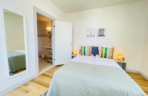 Hjørring Apartamento | aday - Green Light Apartment Suite in the center of Hjorring