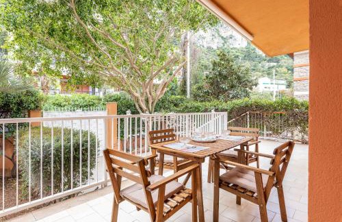 Addaura Apartamento | Addaura Seaview Apartment by Wonderful Italy