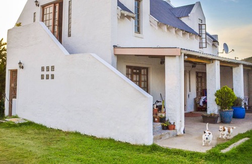Colchester Casa | Addo Park View Ndlovu