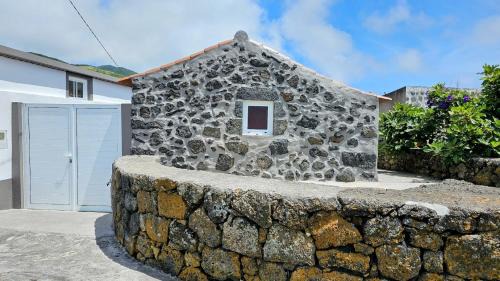 Santa Cruz da Graciosa Casa | Adega do Bisavô