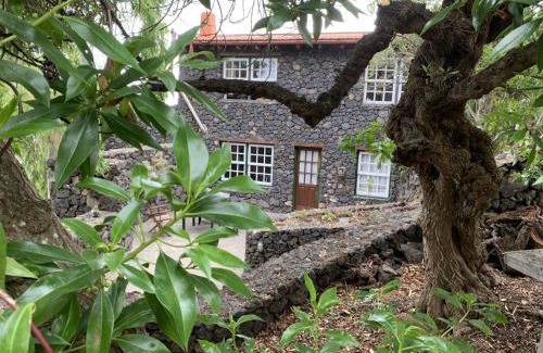 Tesbabo Casa | Adelfas Alta - Comfy Rural House, El Hierro