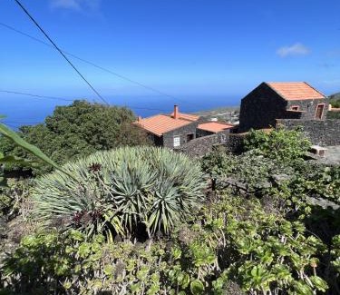 Tesbabo Casa | Adelfas Alta - Comfy Rural House, El Hierro