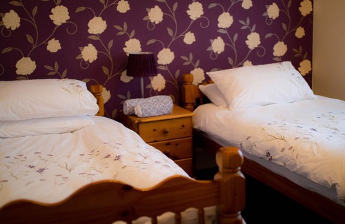 Old Deer Cama Y Desayuno | Aden House Bed and Breakfast