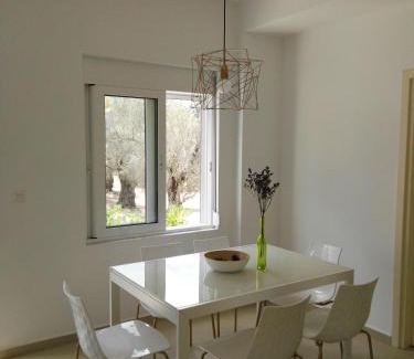 Adele Apartamento | Adhili Residence