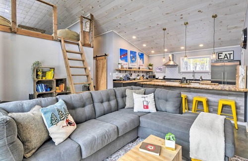 North Pole Cabina | Adirondack Cabin Near Whiteface Mountain Resort!