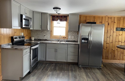 Hadley Cabaña | Adirondack Escape en el Gran Lago Sacandaga