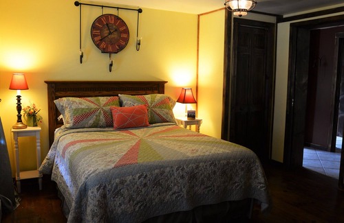 Keeseville Otro | Adirondack Mountain View * exclusivo Exquisito cortijo de hidromasaje para 6 personas