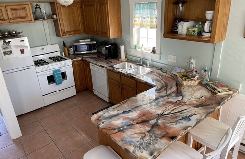 Gypsum Casa | Adjacent to Miller’s Ferry to Put N Bay