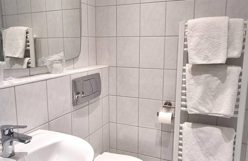 Bahnhofsviertel Hotel | Adler Hotel Frankfurt