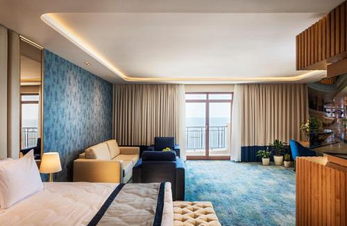 Golden Sands Hotel | Admiral Hotel - Ultra All Inclusive & Private Beach