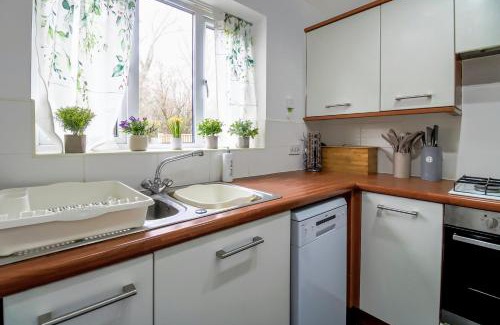 Gaywood Casa | Admirals House - Cosy house in quiet cul-de-sac